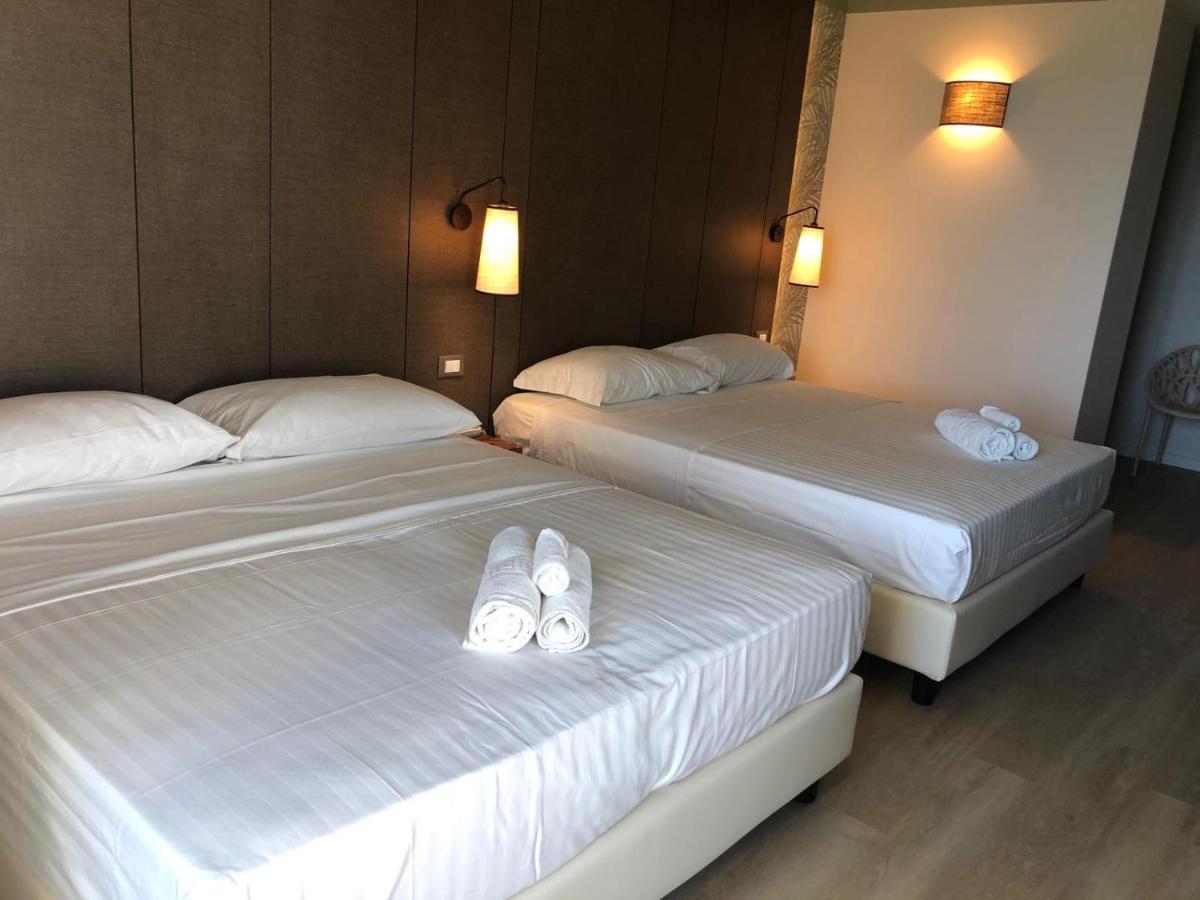 Zimmer mit 2 Queensize-Betten