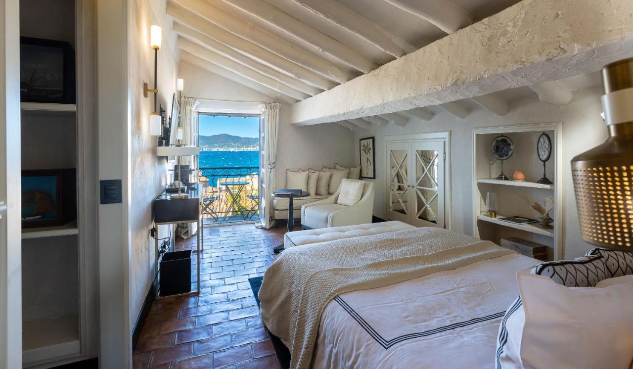 Doppelzimmer mit Balkon und Meerblick