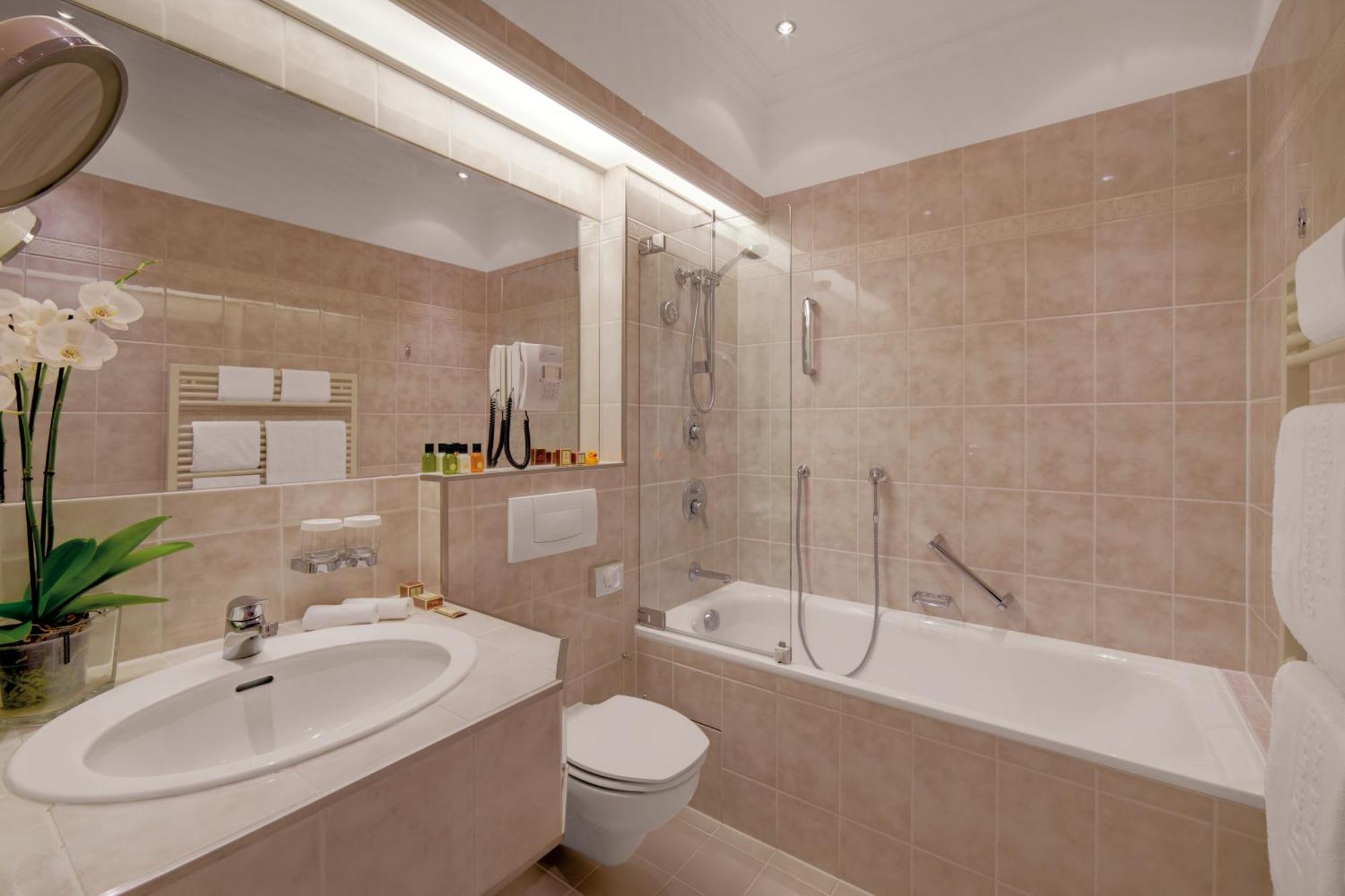 Comfort Single Room,1212107050:JPEG