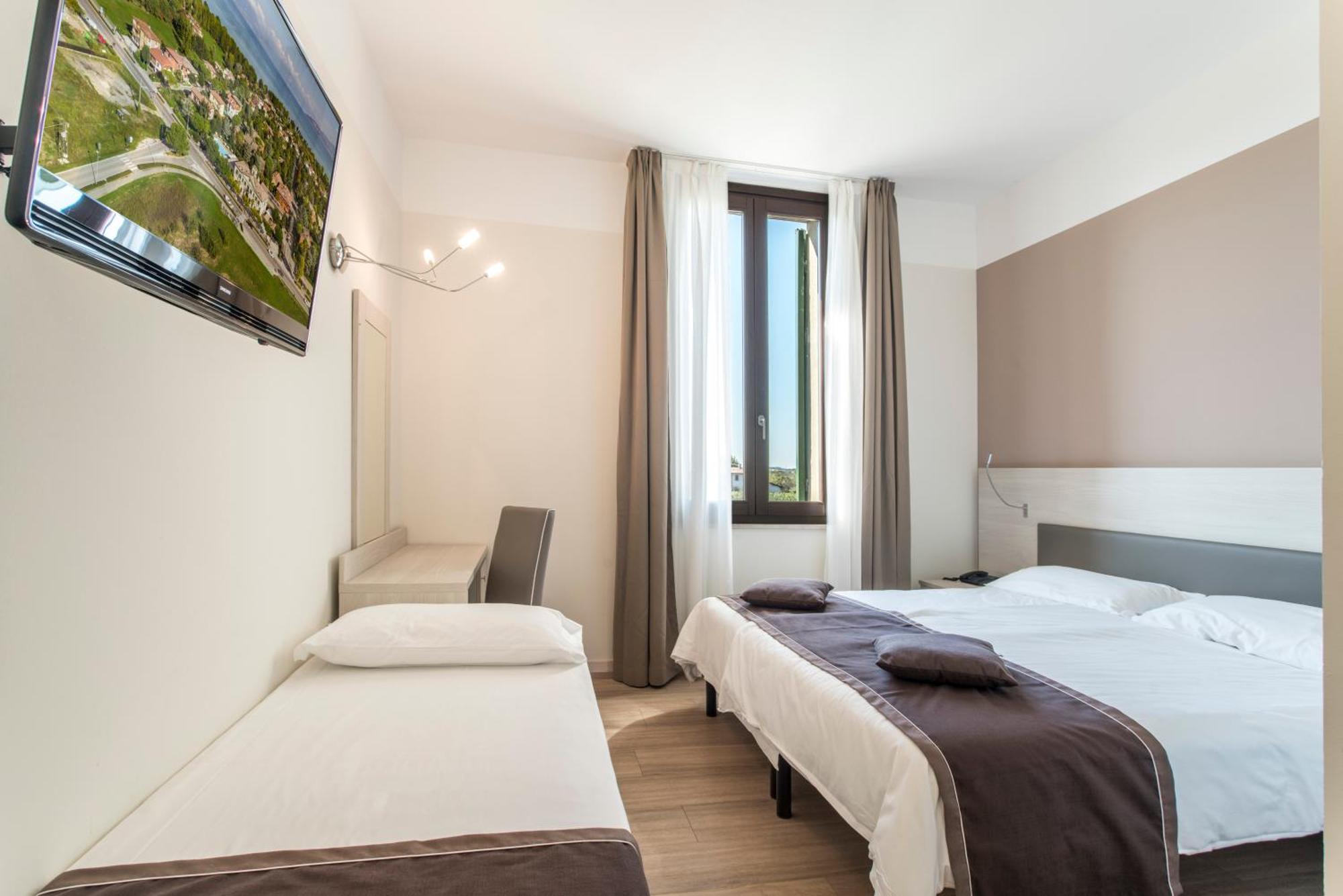Standard Dreibettzimmer