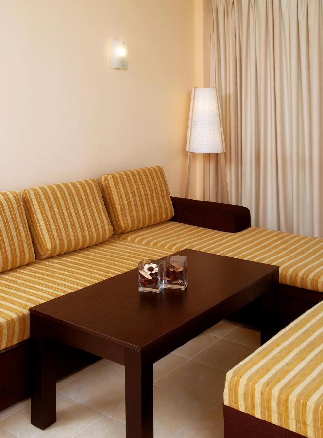 Suite Balcony,1272639301:JPEG