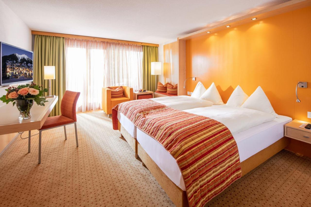 Standard Doppelzimmer mit Balkon