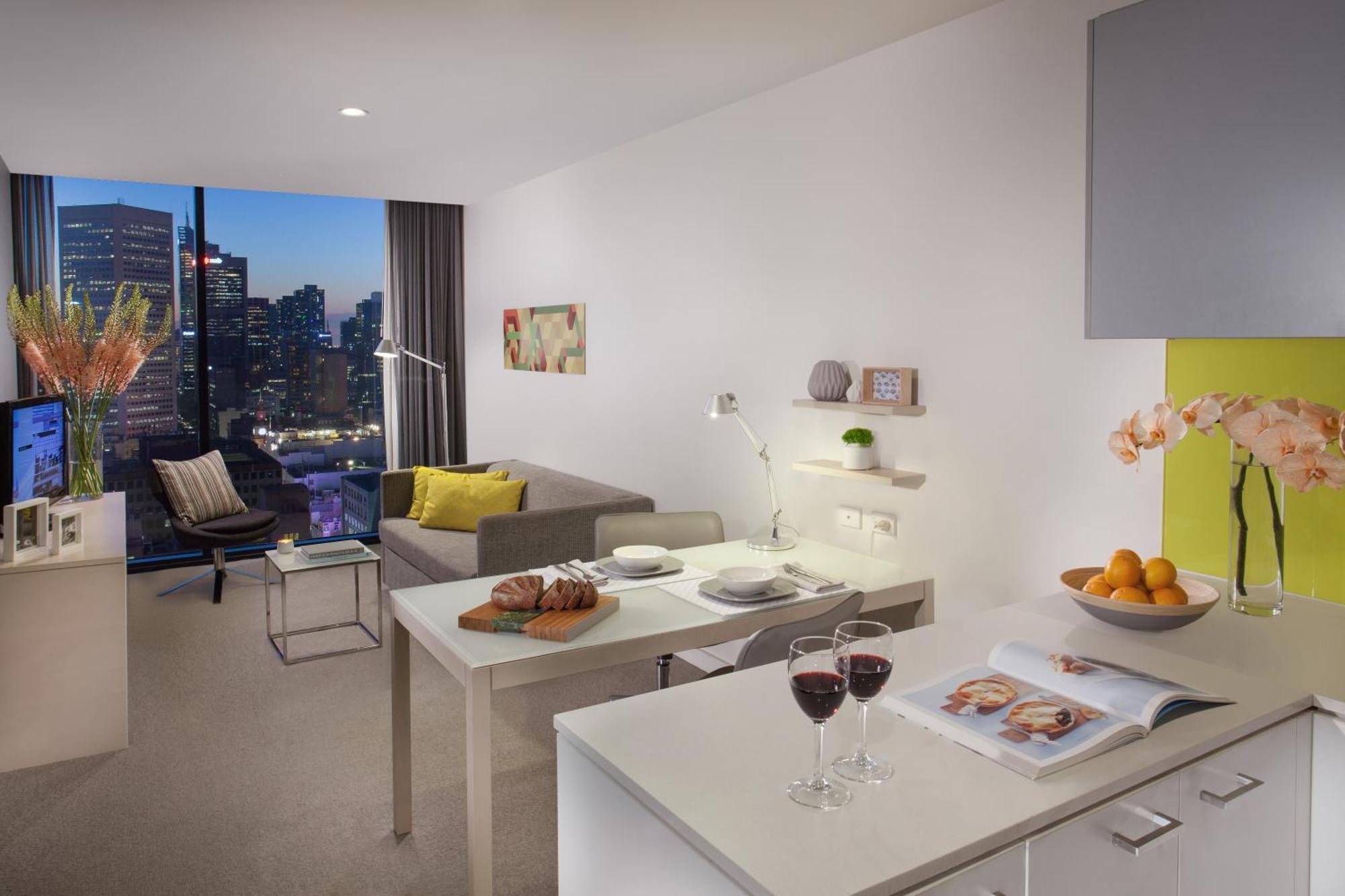 Deluxe Two-Bedroom Apartment