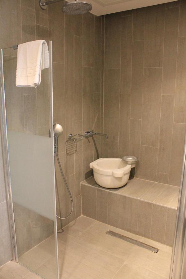Doppelzimmer mit Balkon