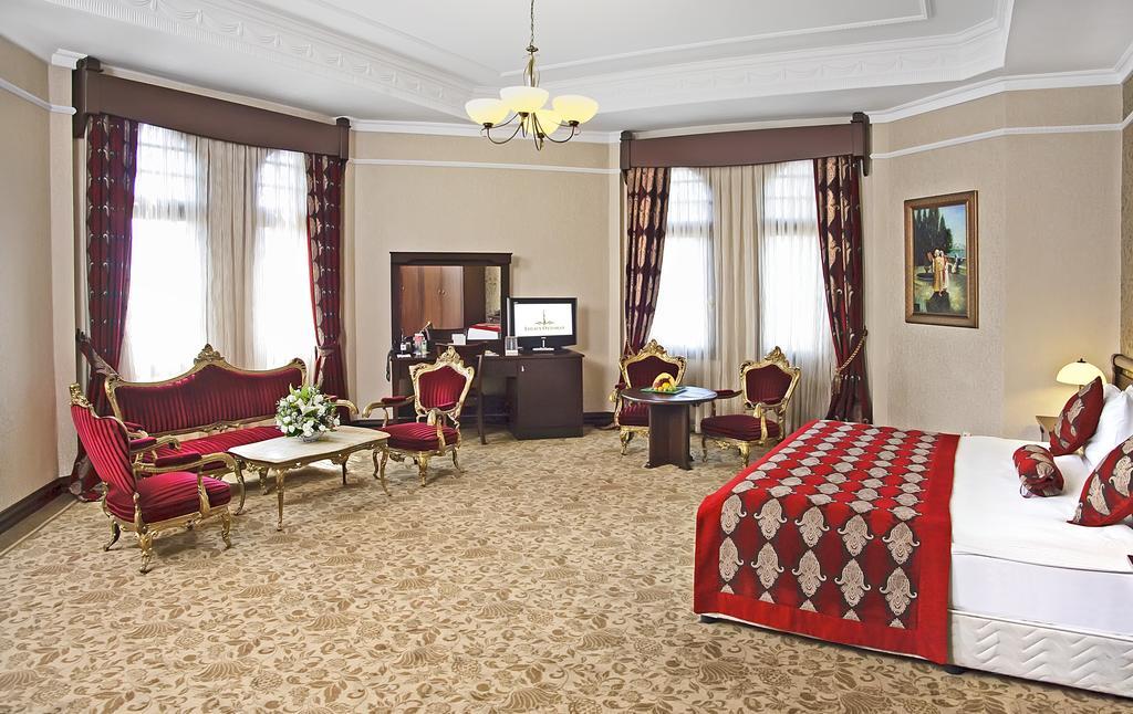 Junior Suite Jacuzzi,424961379:JPEG