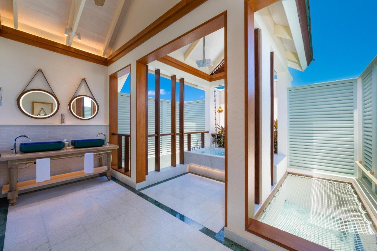 Water Villa Pool