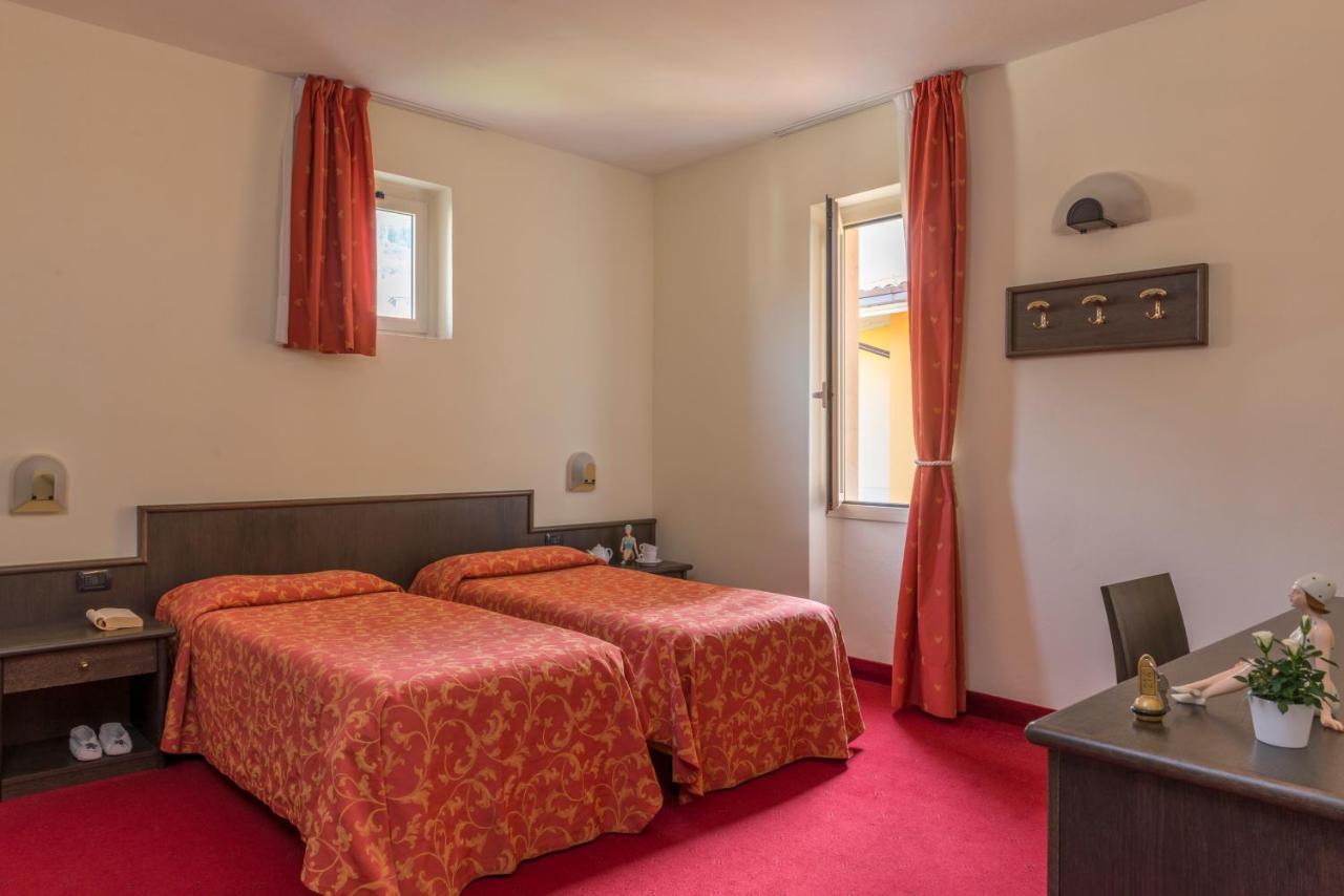 Economy Doppel-/Zweibettzimmer