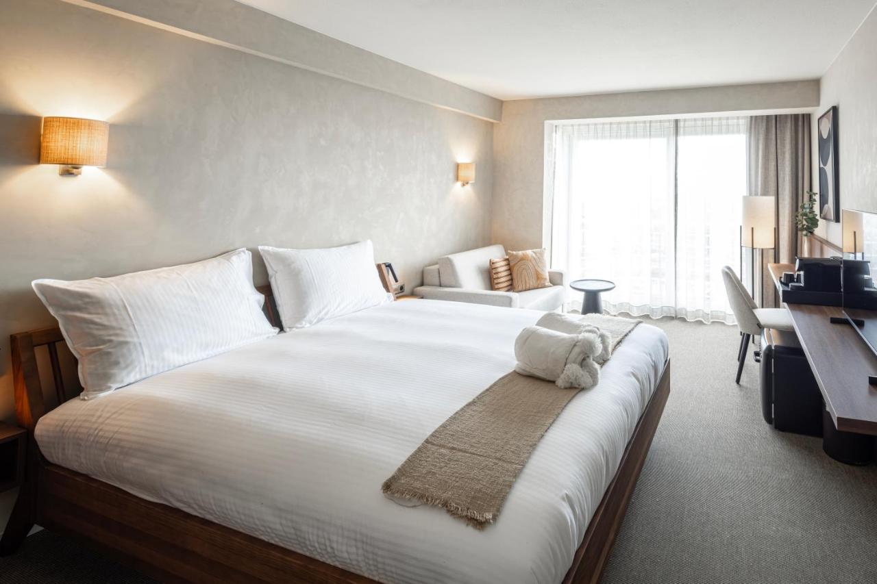 Deluxe Double Room Harbour View Pet Room,1498468240:JPEG