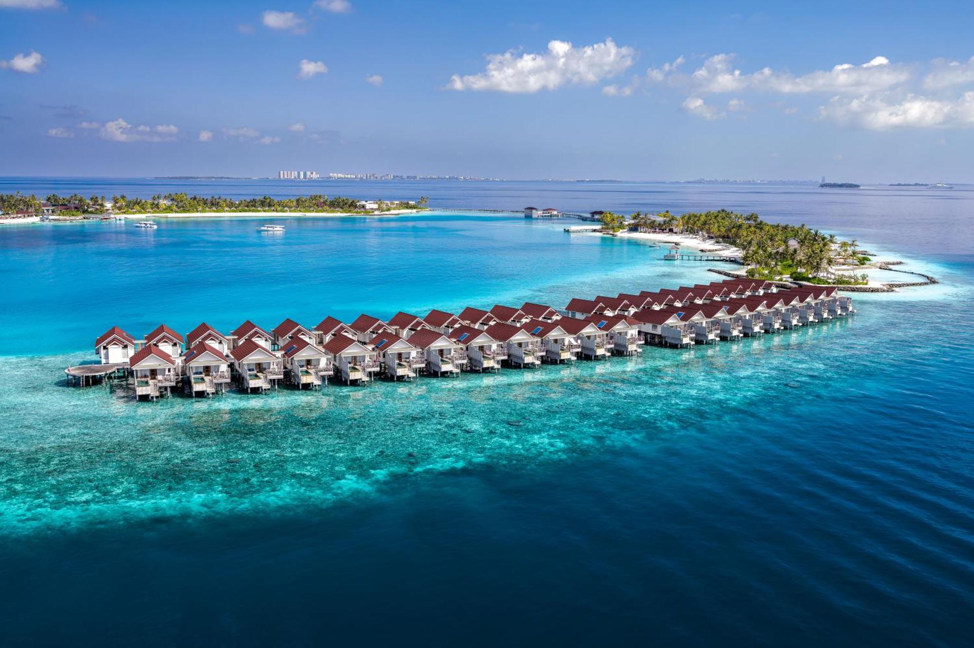 Water Villa Pool
