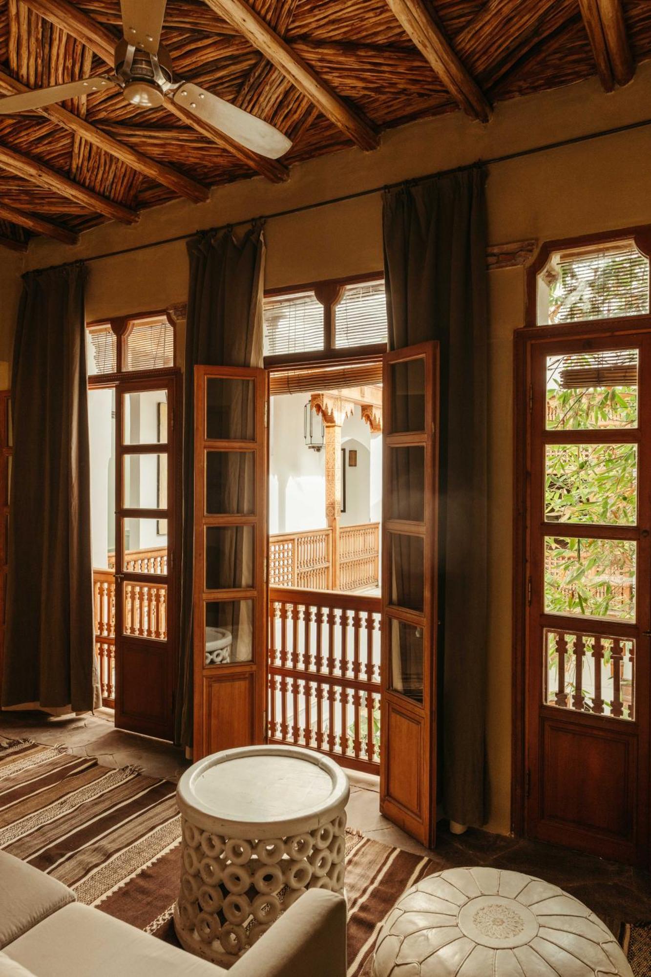 Deluxe King Suite