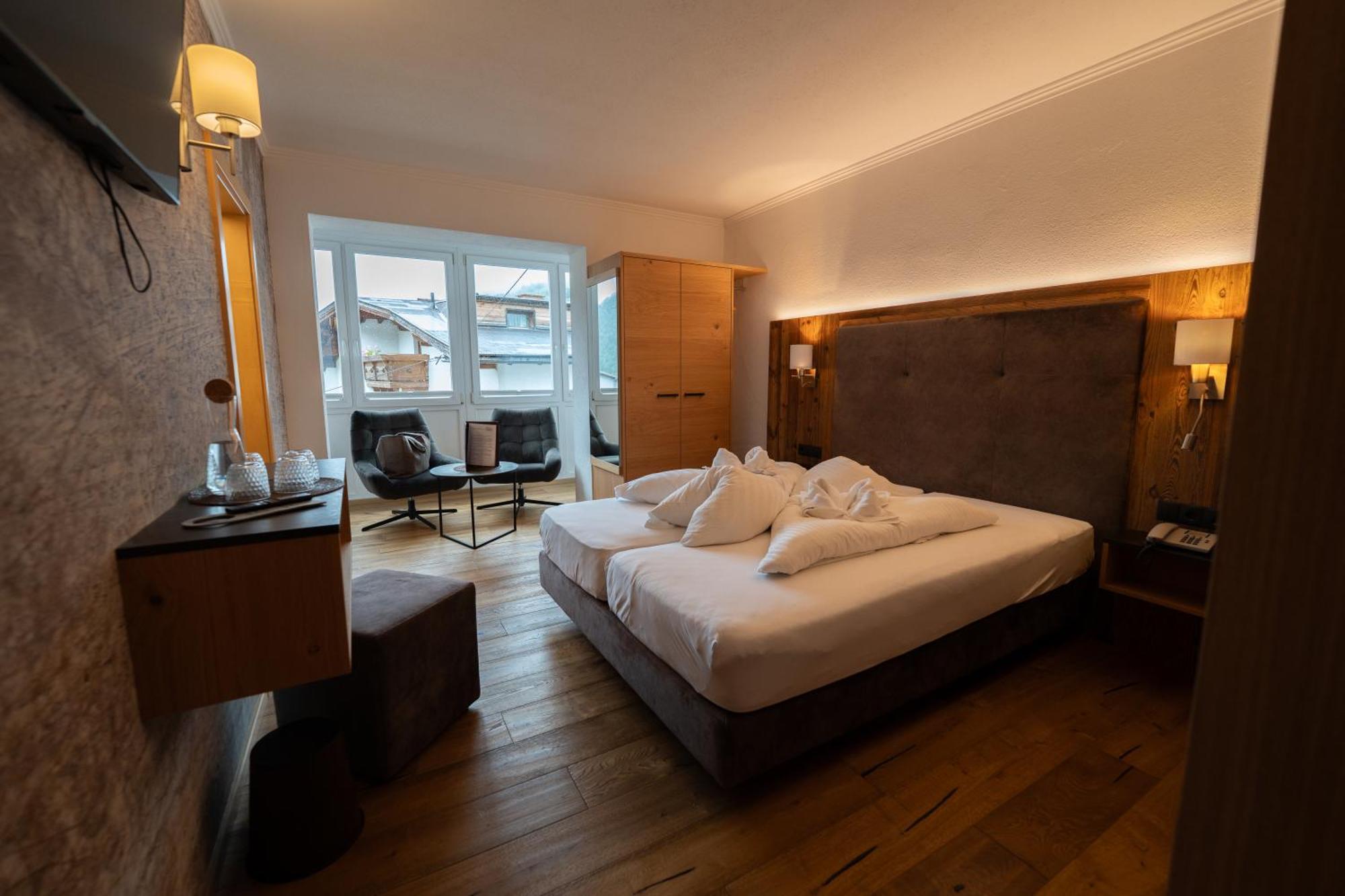 Double or Twin Room Main Building,1704942474:JPEG