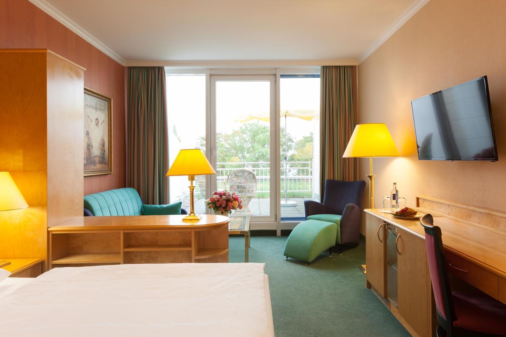 Superior Double Room Balcony Sea View