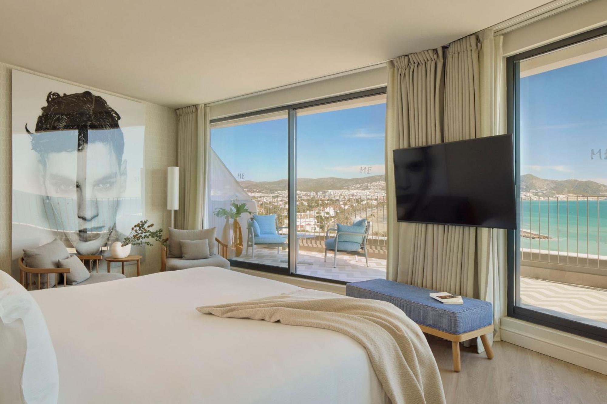 Suite Beyond ME mit Meer- und Stadtblick