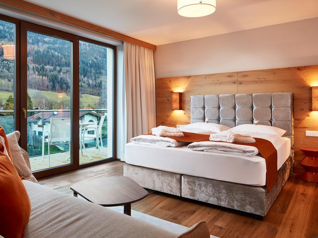Junior Suite mit einem Balkon oder einer Terrasse