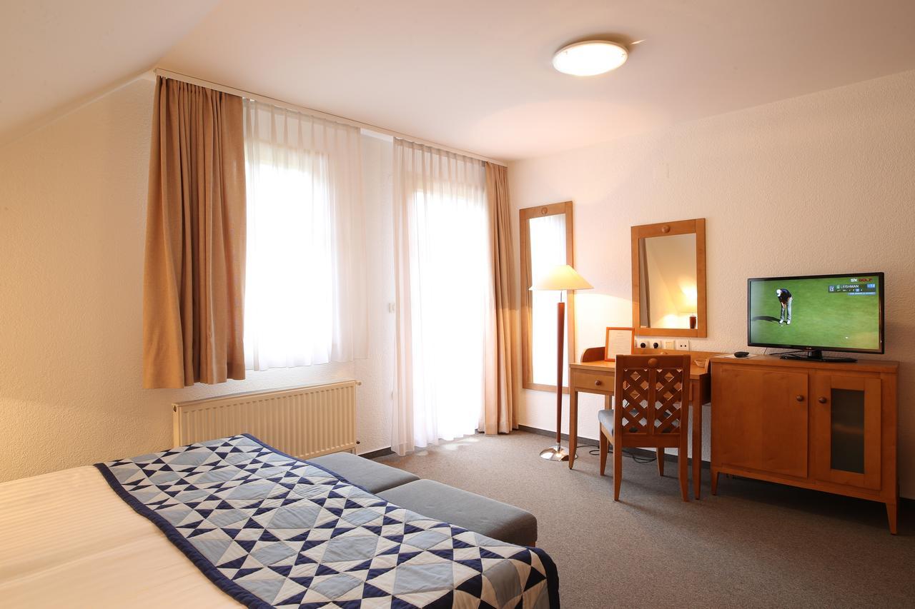 Standard Double Room,630029295:JPEG