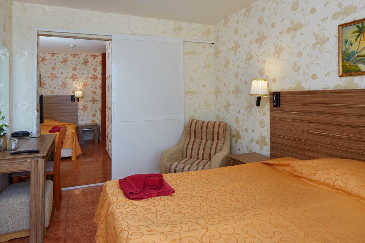Suite (4 Erwachsene)