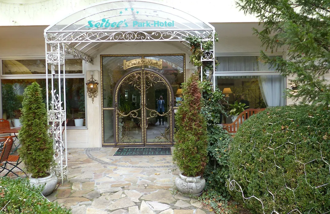 Seibel's Park Hotel-1