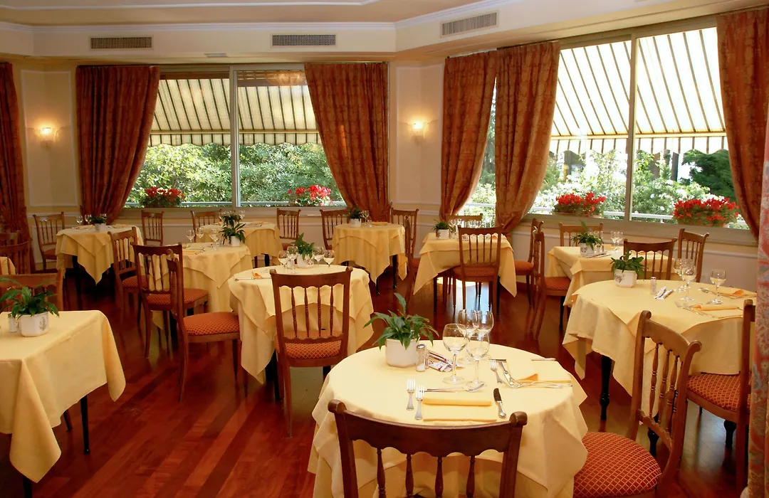 Hotel Paradiso-1