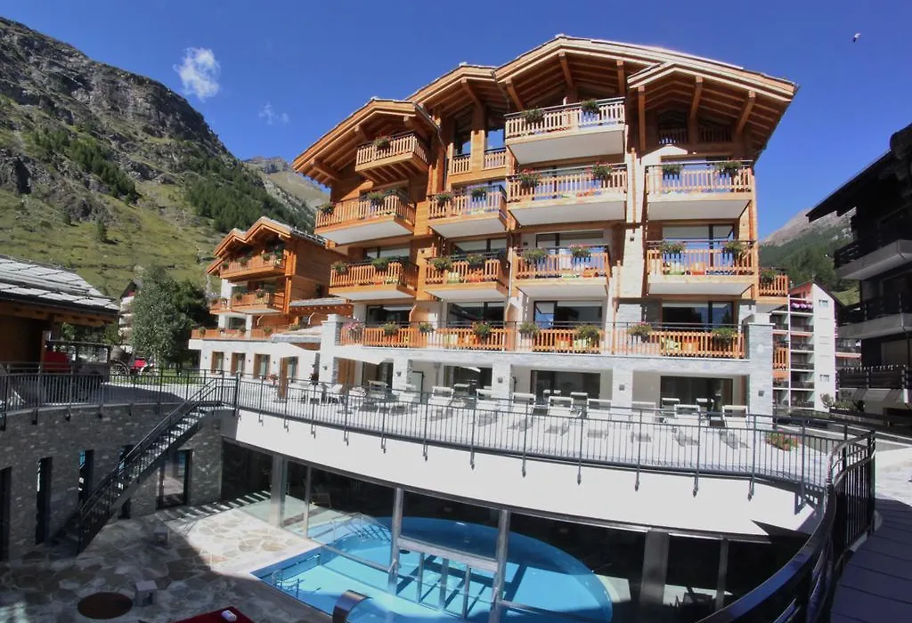 Alpenhotel Fleurs de Zermatt-1