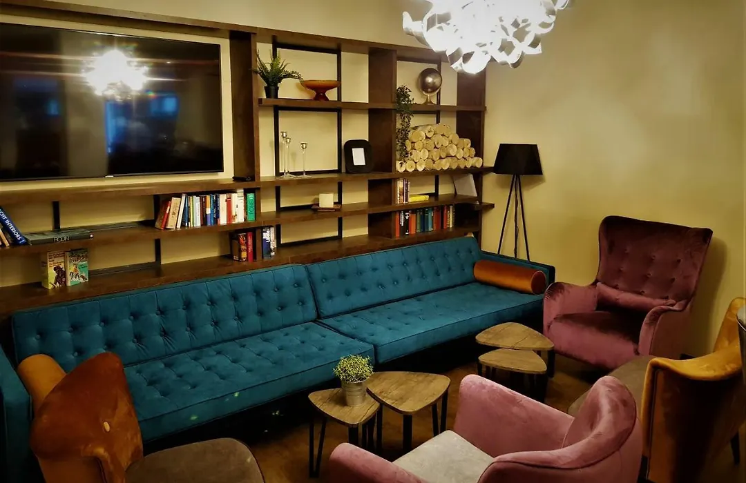 Hotel Lifestyle-1