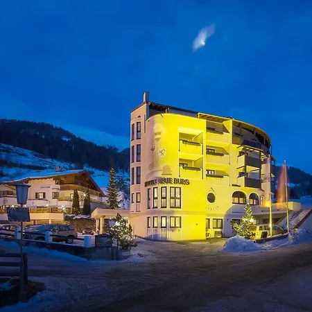 Hotel Neue Burg-3