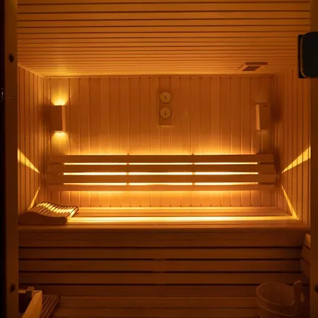 Le Petit Beaumarchais Hotel & Spa-2