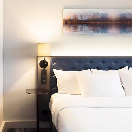 Hilton Helsinki Strand-3