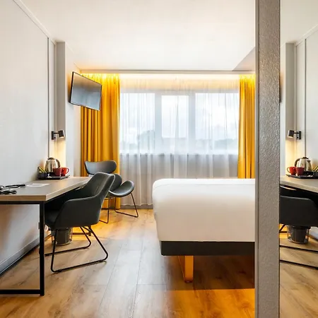 Metropol Hotel-2