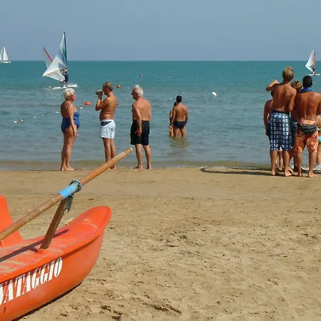 Baia Degli Aranci Suite & Apartments-2