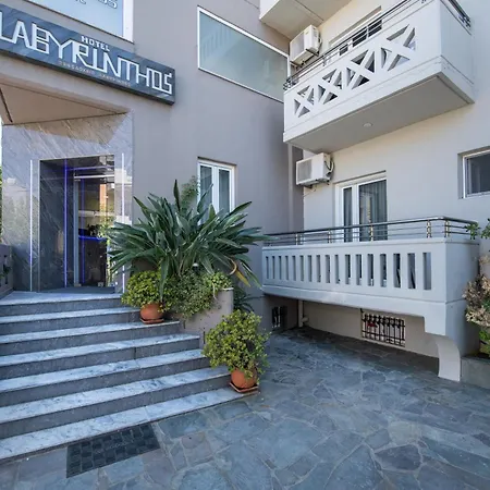Labyrinth Hotel-3