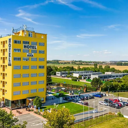 Hotel Aura Design&Garden Pool-3