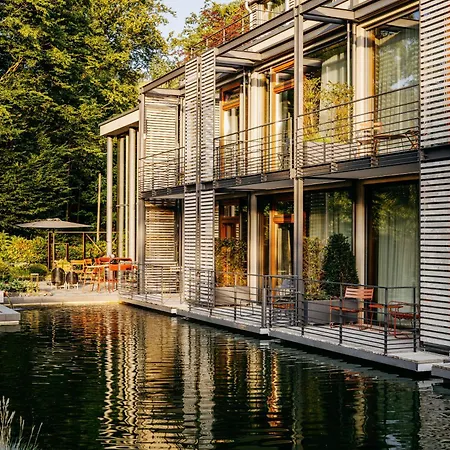 Relais&Châteaux Hotel Diepeschrather Mühle-2