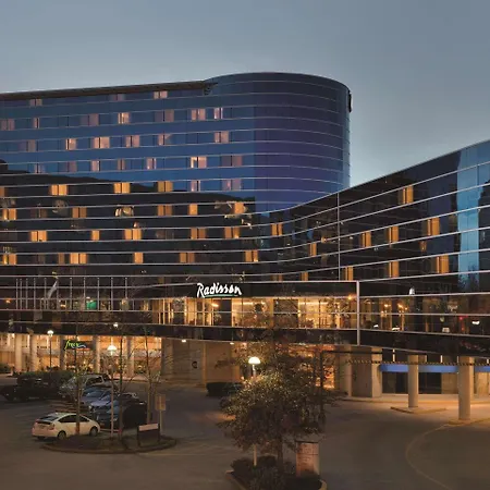Radisson Hotel Vancouver Airport-2