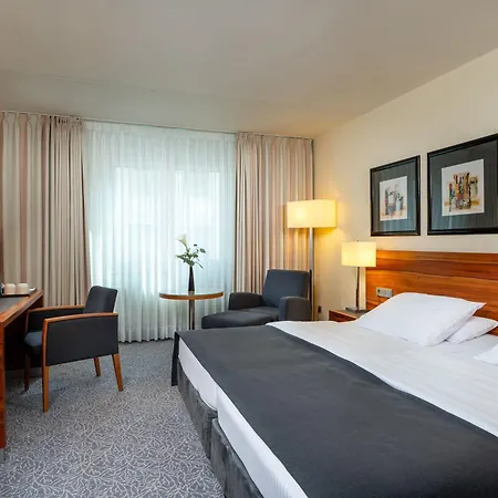 Maritim Hotel München-3