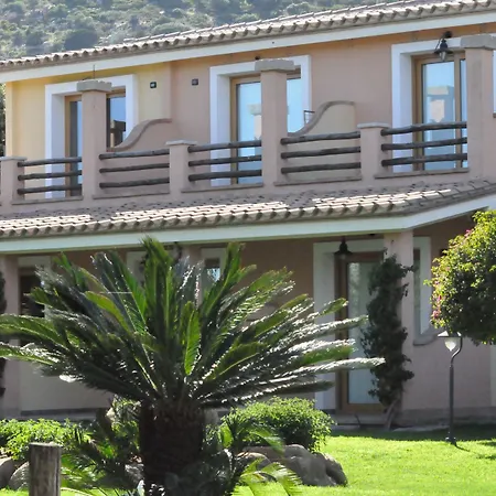 Hotel Su Giganti-3