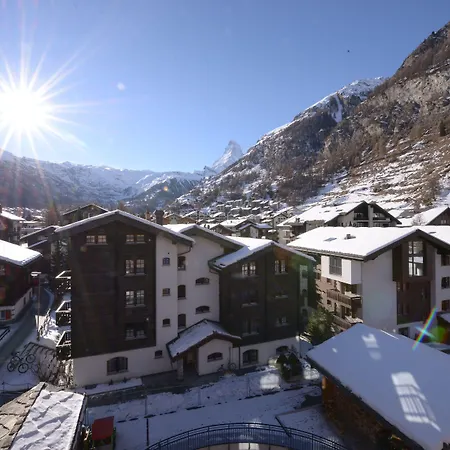 Alpenhotel Fleurs de Zermatt-2