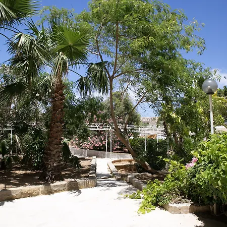 Beach Garden Hotel-2