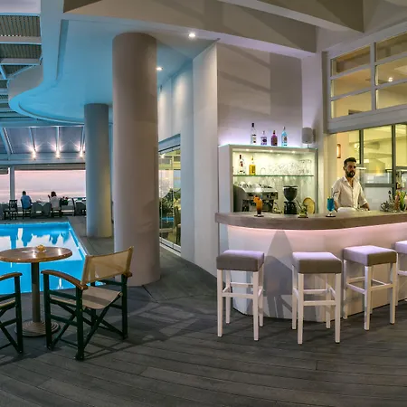 Swell Boutique Hotel-2