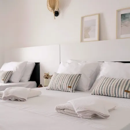 Blue Island Luxury Hotel Adults Only-2