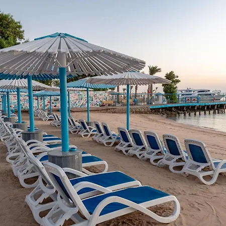 Minamark Beach Resort For Families And Couples Only-3