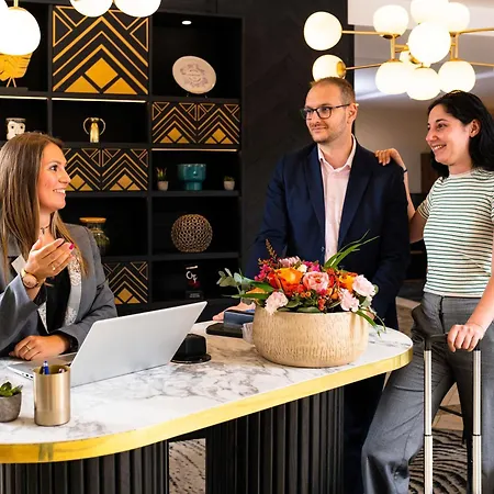 Mercure Lyon Centre Saxe Lafayette-2