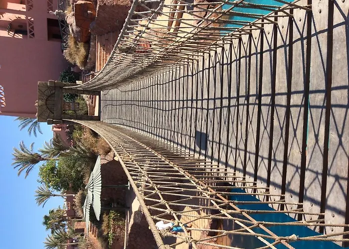 Familienhotel: Hauza Beach Resort & Aqua