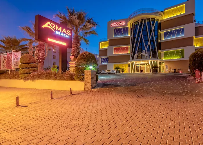 Armas Beach
