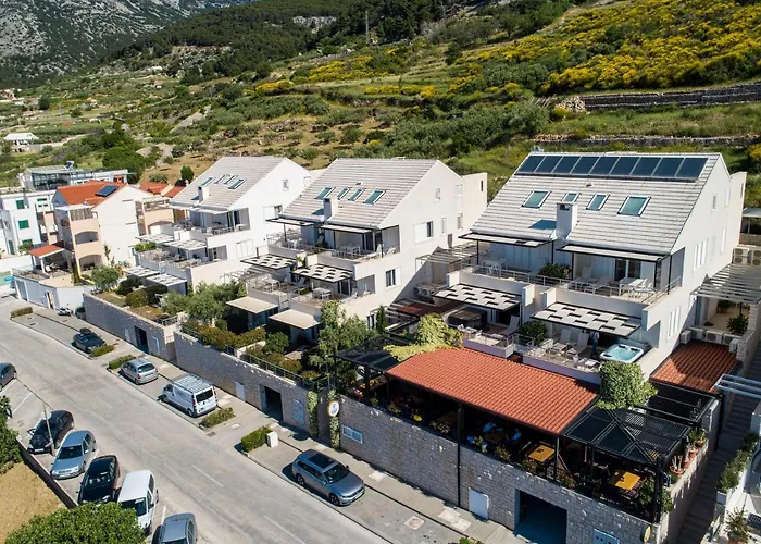 Apartments Villa Azzurra Bol