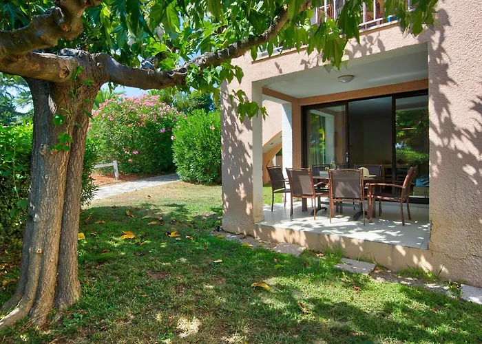 Aparthotel: Residence Pierre & Vacances Les Parcs De Grimaud