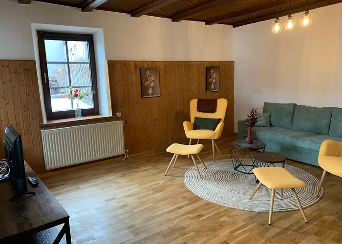 Kinderhotel Zum Urviech -Erwachsenenhotel-