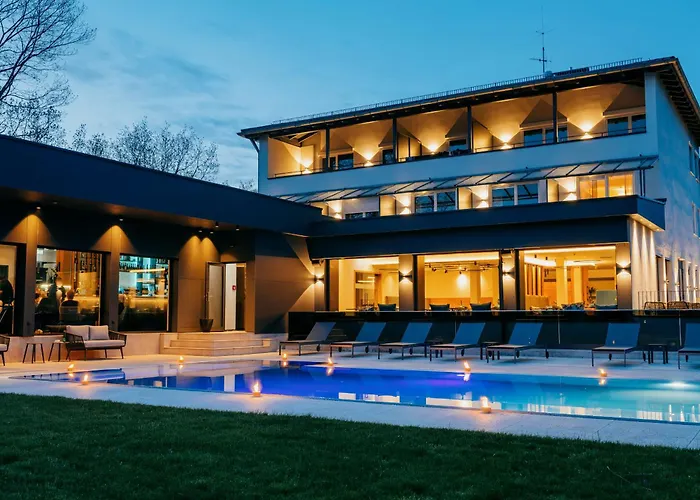 Aqua Blu Hotel