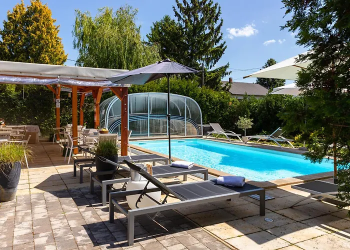 Balaton Fantasy Villa