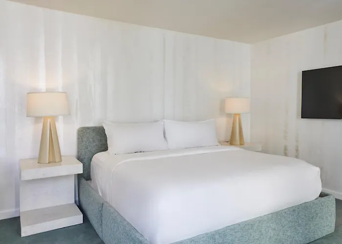 Avalon Beverly Hills, A Member Of Design s