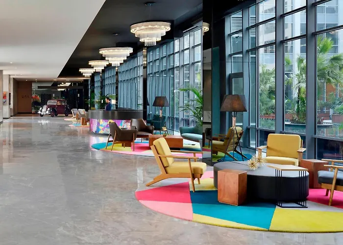 Hotel Am Aloft New Delhi Aerocity